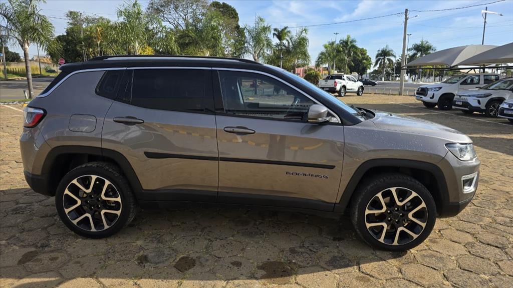COMPASS 2.0 16V DIESEL LIMITED 4X4 AUTOMÁTICO3
