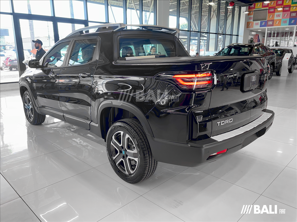 TORO 1.3 TURBO 270 FLEX FREEDOM AT64