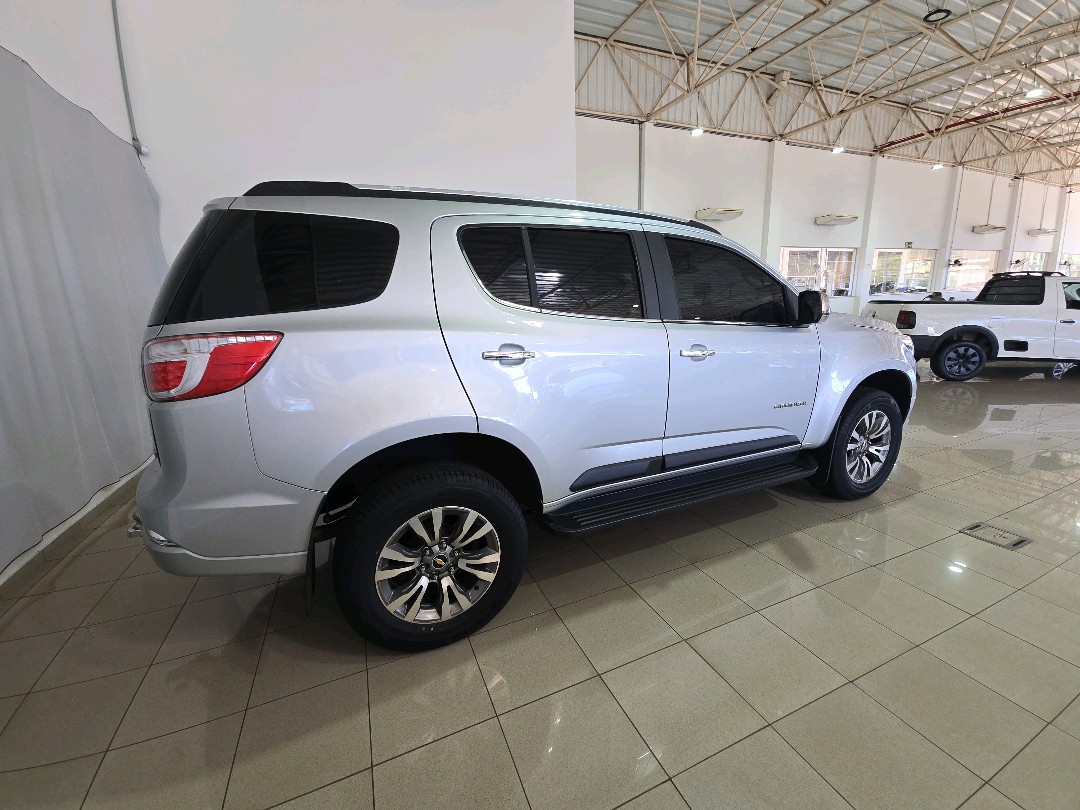 GM - Chevrolet-TRAILBLAZER-2.8 PREMIER 4X4 16V TURBO DIESEL 4P AUTOMÁTICO