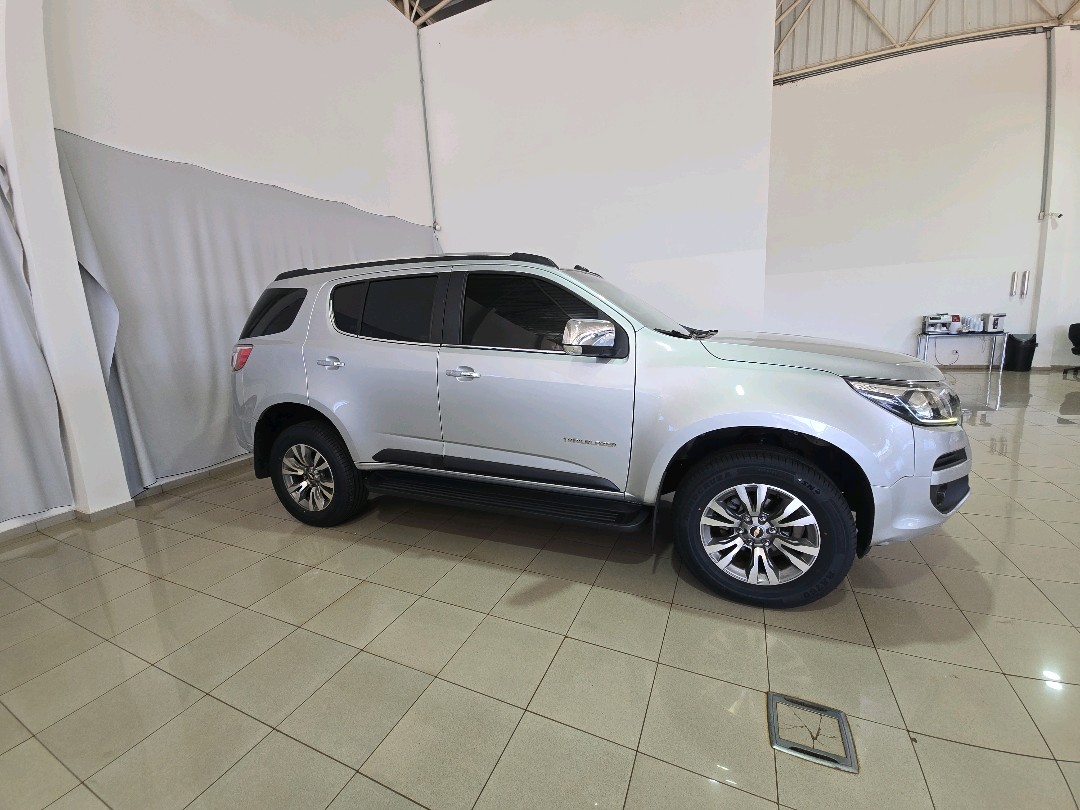 GM - Chevrolet-TRAILBLAZER-2.8 PREMIER 4X4 16V TURBO DIESEL 4P AUTOMÁTICO