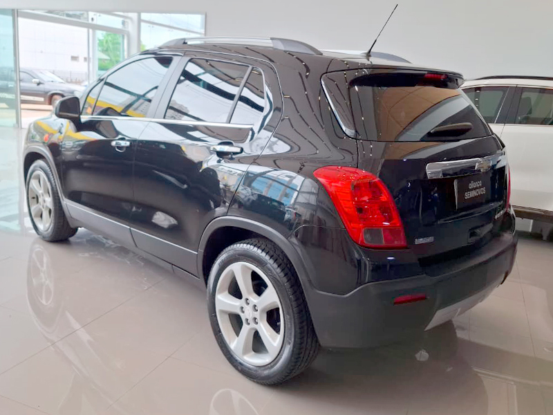 TRACKER 1.8 MPFI LTZ 4X2 16V FLEX 4P AUTOMÁTICO6