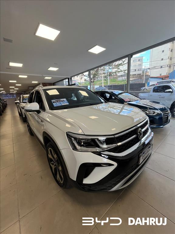 TAOS 1.4 250 TSI TOTAL FLEX HIGHLINE AUTOMÁTICO2