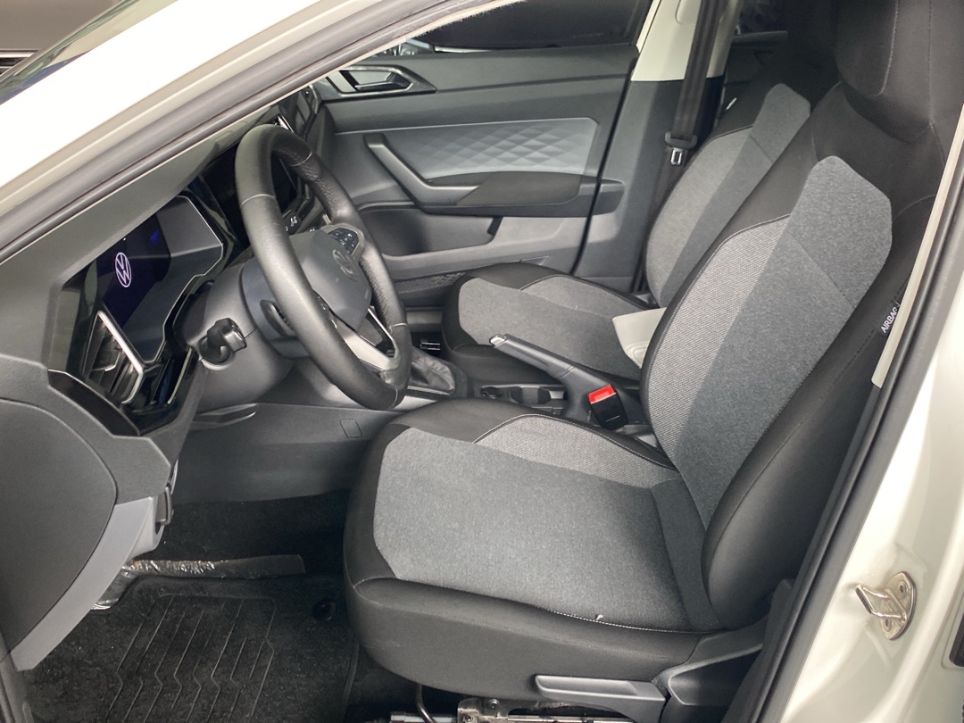 VIRTUS 1.0 170 TSI AUTOMÁTICO10