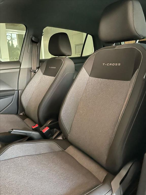 T-CROSS 1.0 200 TSI TOTAL FLEX AUTOMÁTICO4
