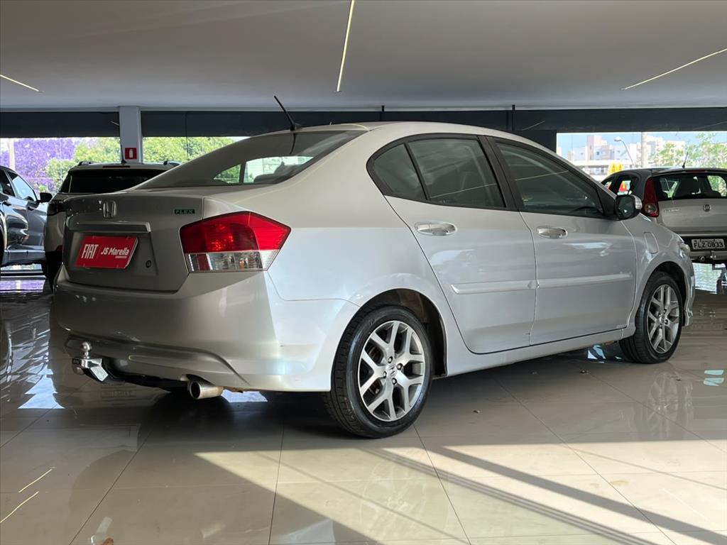 CITY 1.5 EX 16V FLEX 4P AUTOMÁTICO5