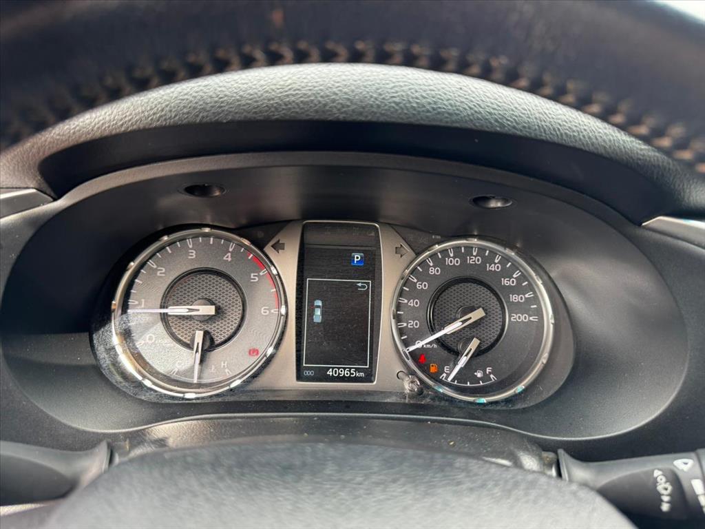 HILUX 2.8 D-4D TURBO DIESEL CD SRX 4X4 AUTOMÁTICO8