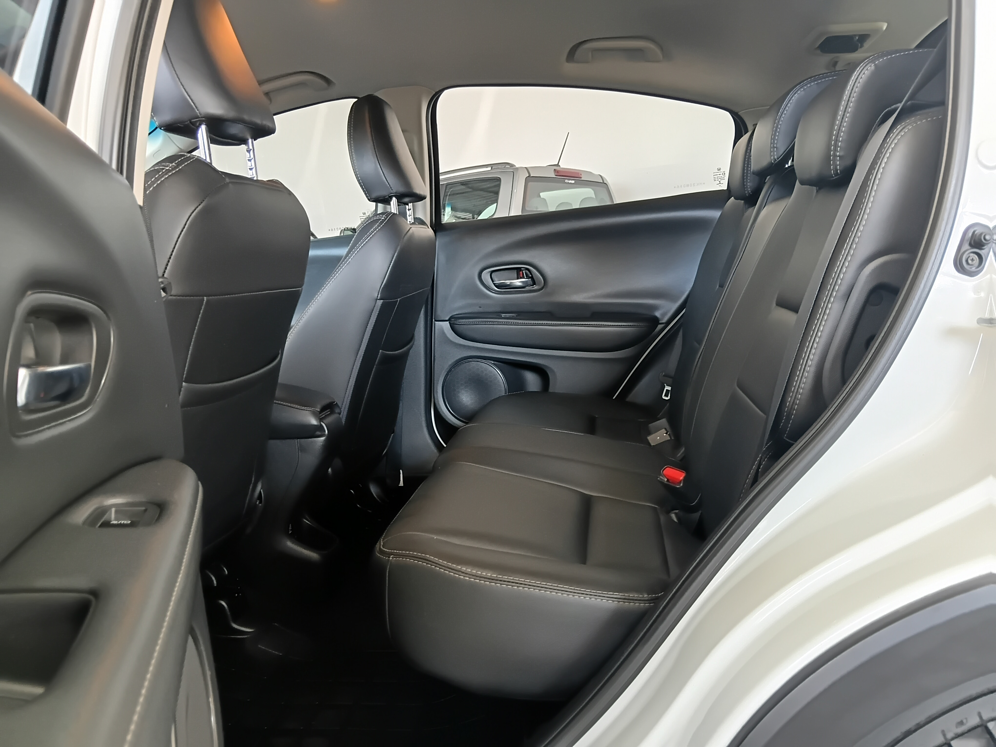 Honda HR-V 1.8 16V Flex EX 4P Automático - foto 10
