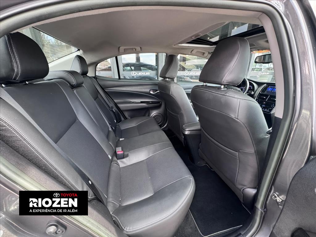 YARIS 1.5 16V FLEX SEDAN XLS CONNECT MULTIDRIVE13