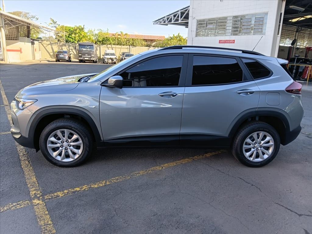 TRACKER 1.0 TURBO FLEX AUTOMÁTICO4