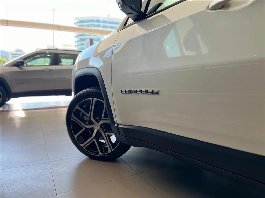 COMPASS 1.3 T270 TURBO FLEX LIMITED AT66