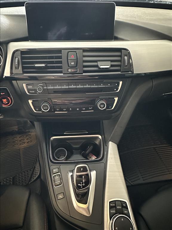 320i 2.0 GT SPORT 16V TURBO GASOLINA 4P AUTOMÁTICO