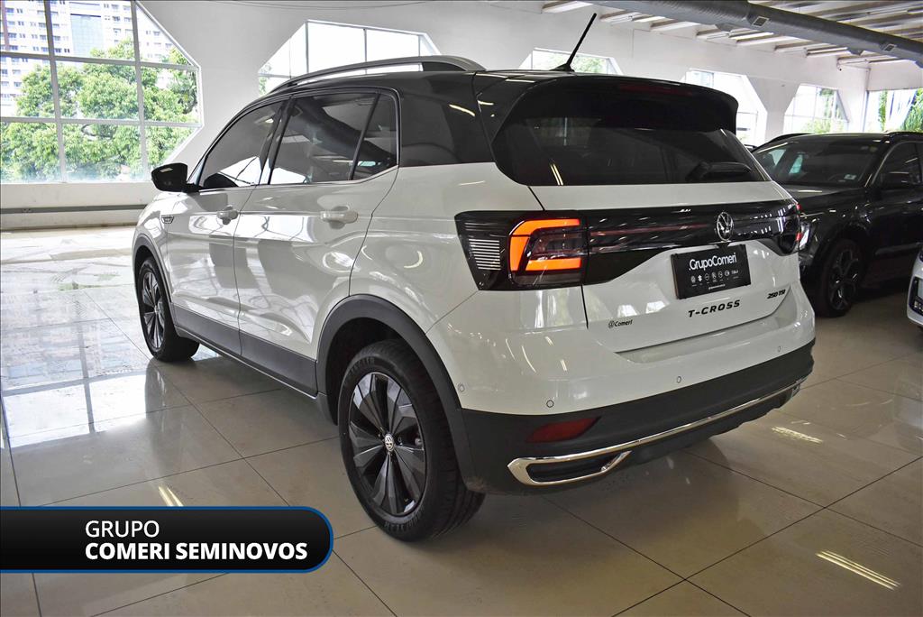 T-CROSS 1.4 250 TSI TOTAL FLEX HIGHLINE AUTOMÁTICO3