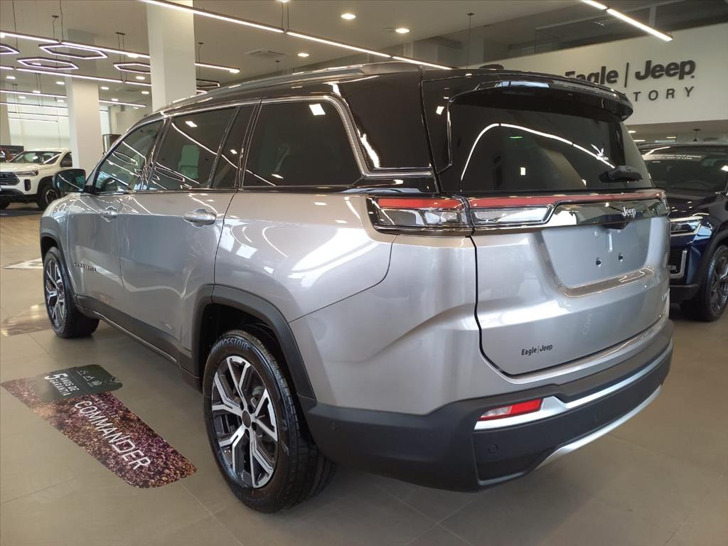 COMMANDER 1.3 T270 TURBO FLEX LIMITED AT64