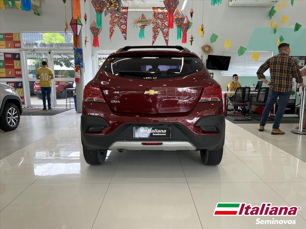 ONIX 1.4 MPFI ACTIV 8V FLEX 4P AUTOMÁTICO3