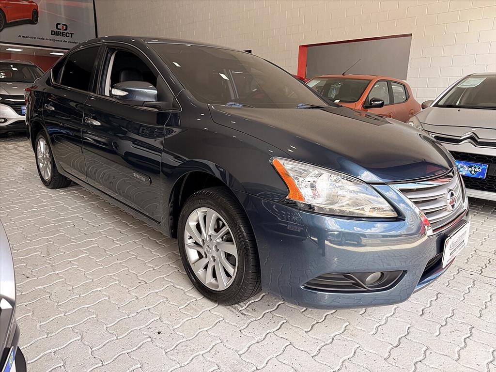 Nissan Sentra - 2.0 SV 16V FLEX 4P AUTOMÁTICO