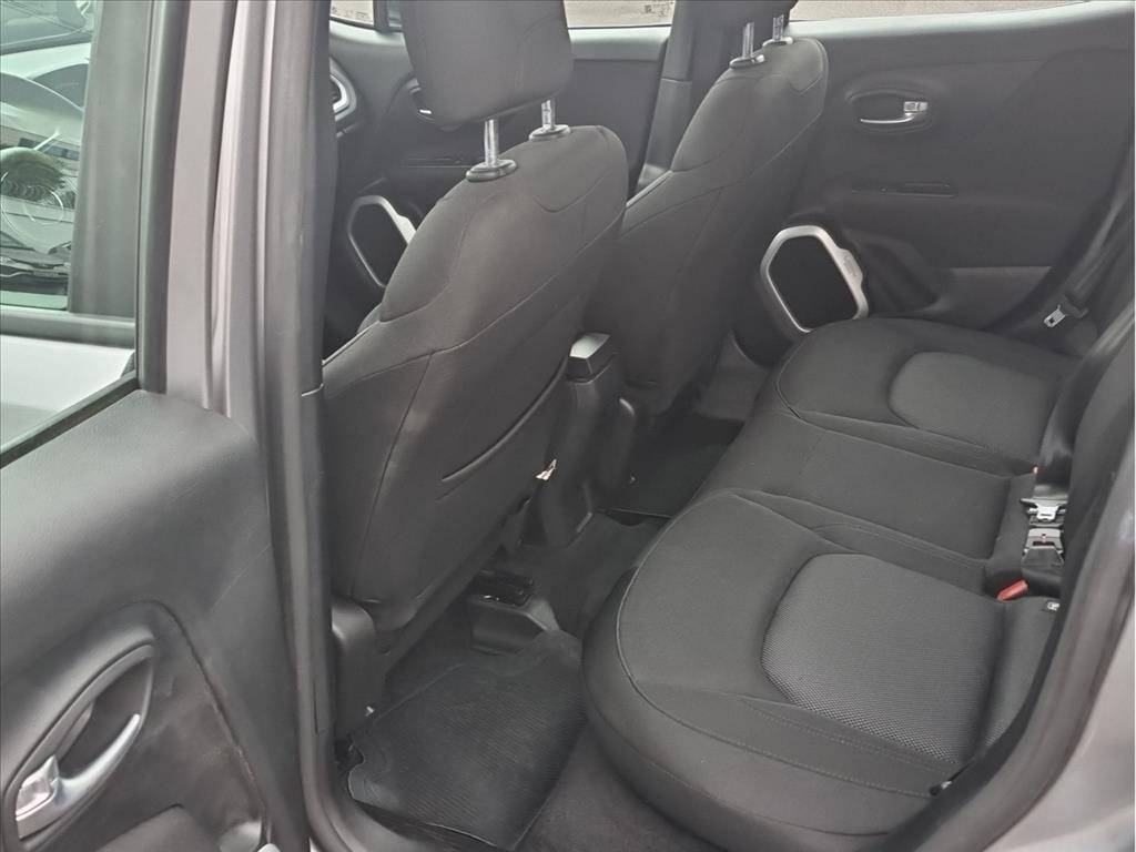 RENEGADE 1.8 16V FLEX 4P AUTOMÁTICO6