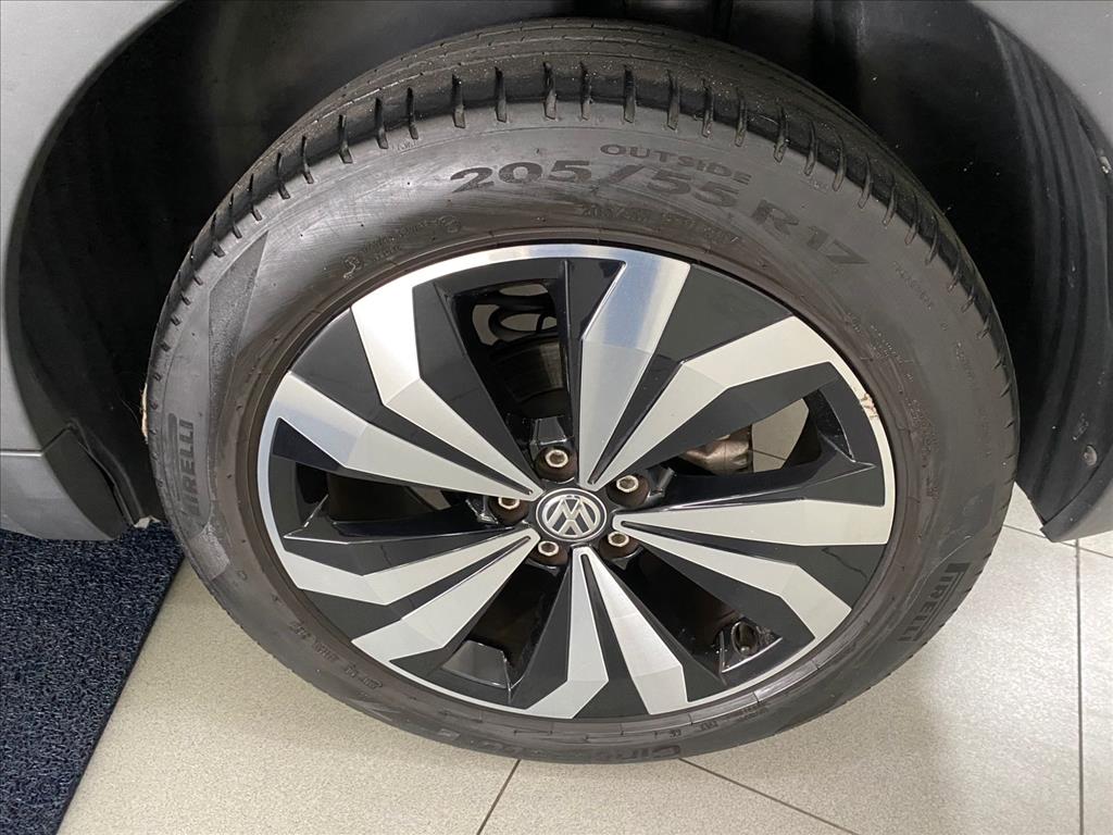 T-CROSS 1.0 200 TSI TOTAL FLEX AUTOMÁTICO