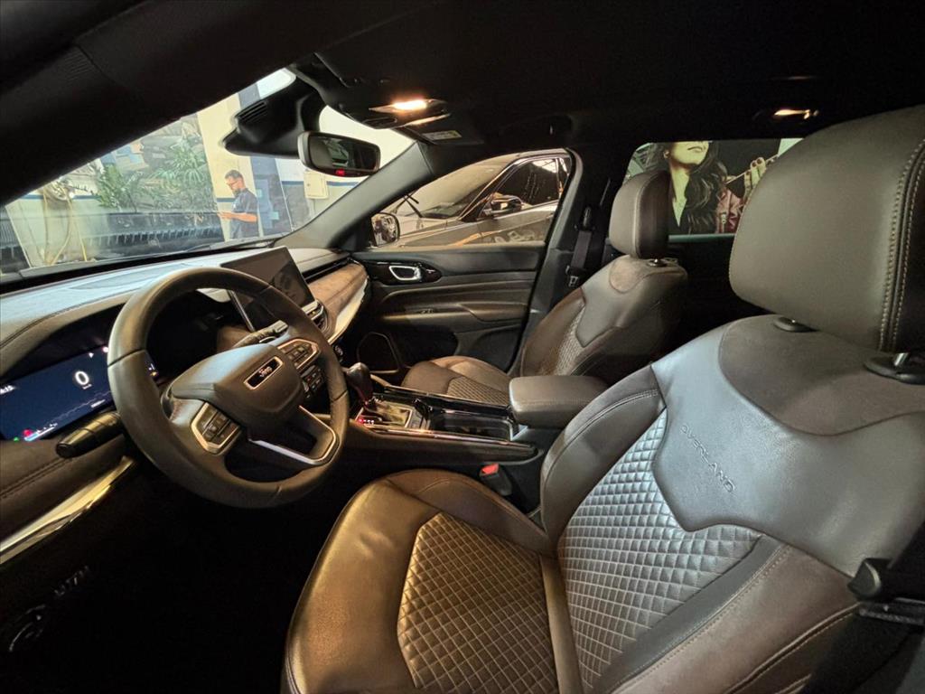 Jeep-COMMANDER-1.3 T270 TURBO FLEX OVERLAND AT6