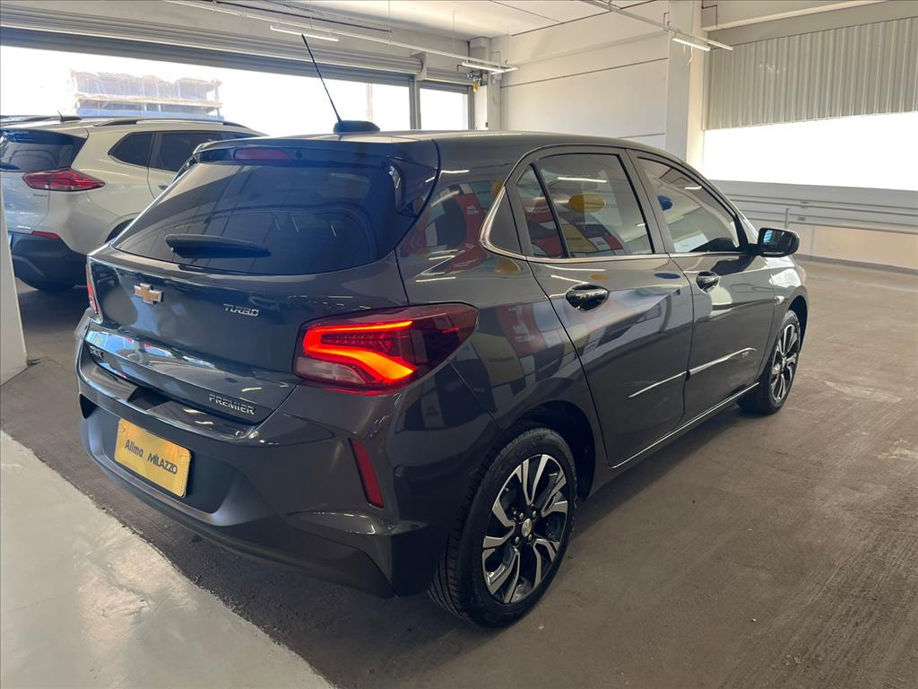 ONIX 1.0 TURBO FLEX PREMIER AUTOMÁTICO5