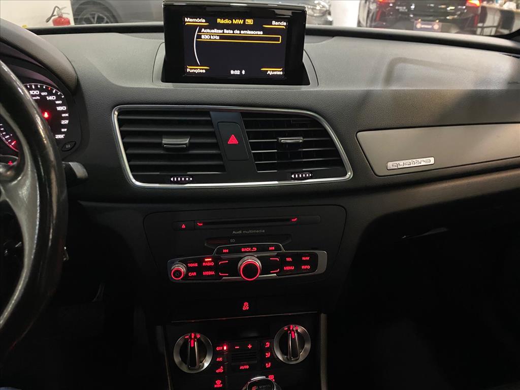Q3 2.0 TFSI AMBIENTE QUATTRO 4P GASOLINA S TRONIC
