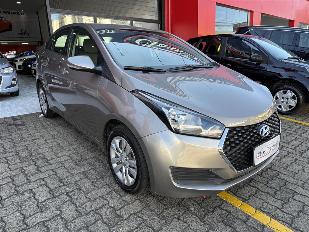 Hyundai Hb20S - 1.6 COMFORT STYLE 16V FLEX 4P AUTOMÁTICO