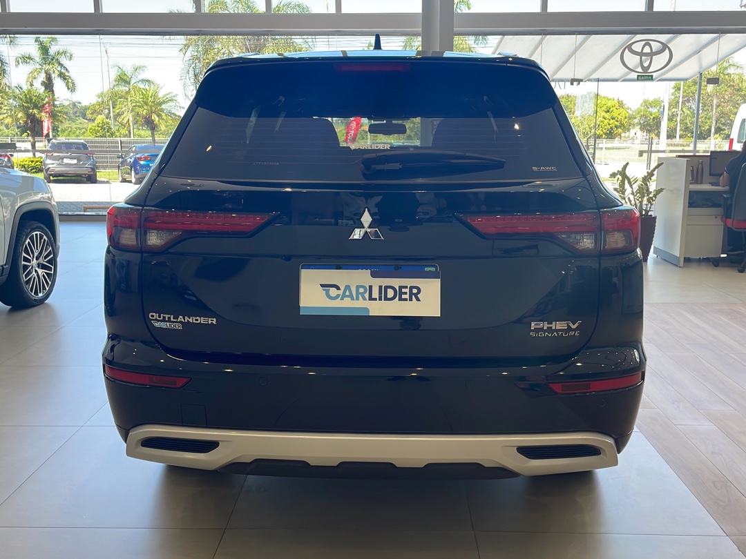 OUTLANDER 2.4 PHEV SIGNATURE S-AWC DHT3