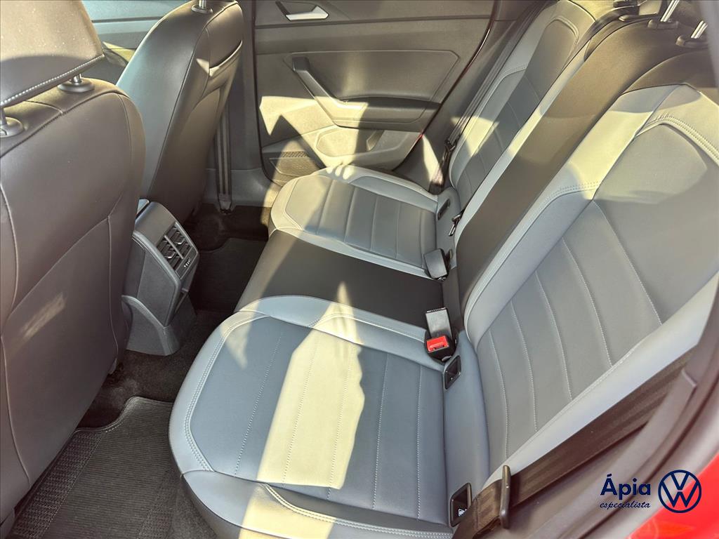 NIVUS 1.0 200 TSI TOTAL FLEX HIGHLINE AUTOMÁTICO5