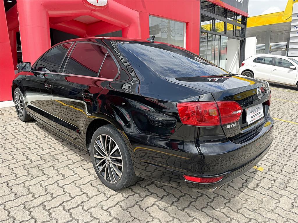 Volkswagen Jetta - 2.0 TSI HIGHLINE 200CV GASOLINA 4P TIPTRONIC