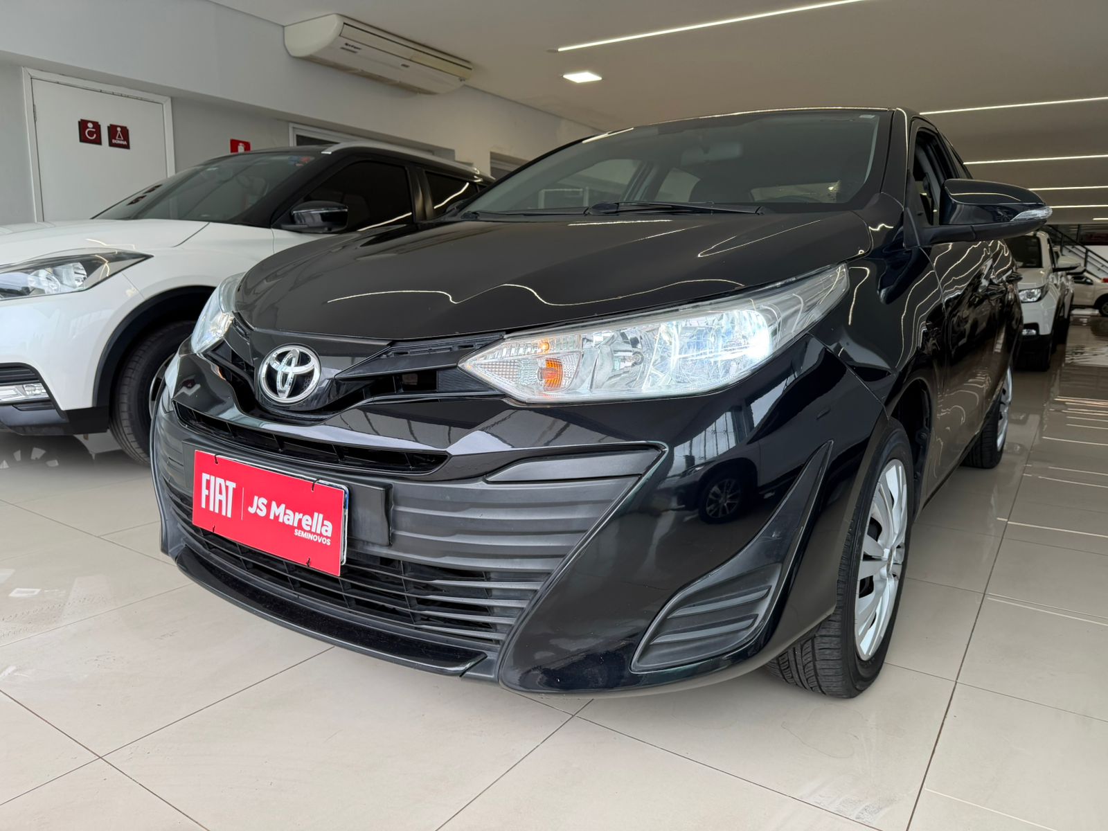 YARIS 1.5 16V FLEX SEDAN XL LIVE MULTIDRIVE4