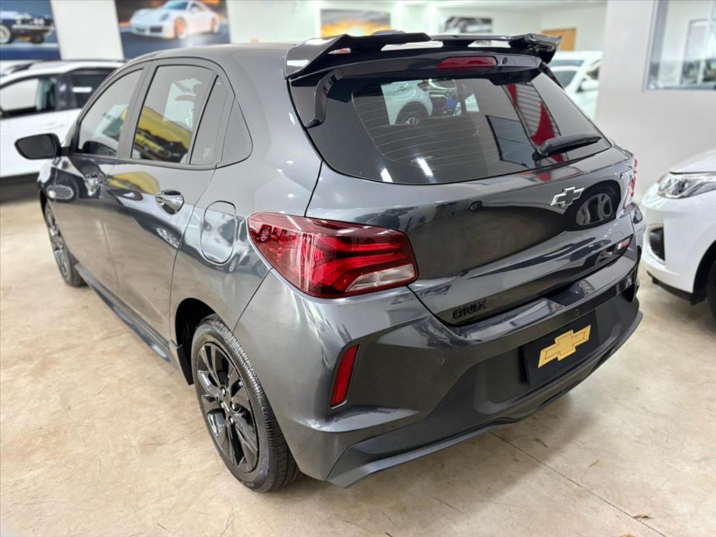 ONIX 1.0 TURBO FLEX RS AUTOMÁTICO4