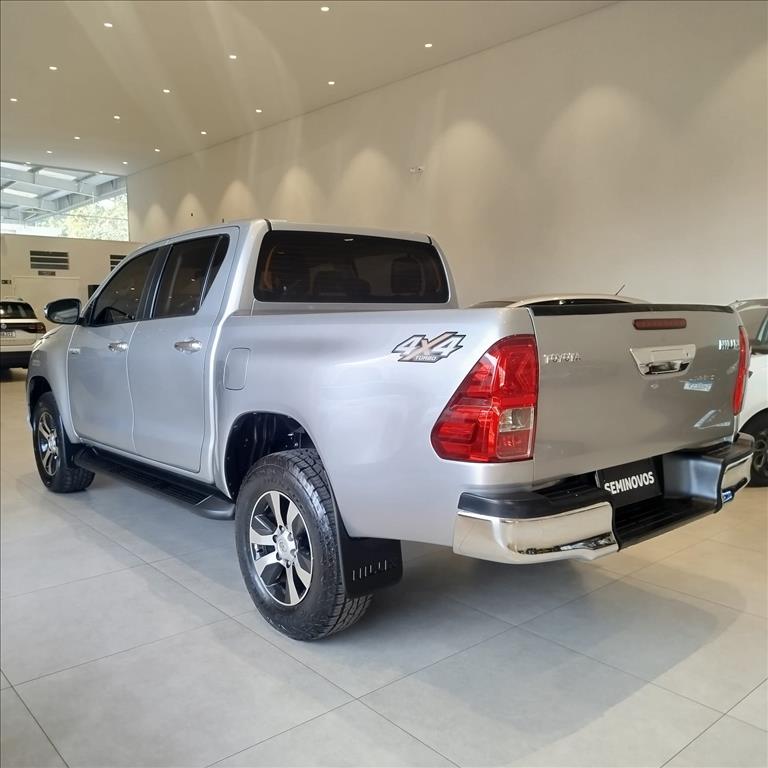 HILUX 2.8 SR 4X4 CD 16V DIESEL 4P AUTOMÁTICO