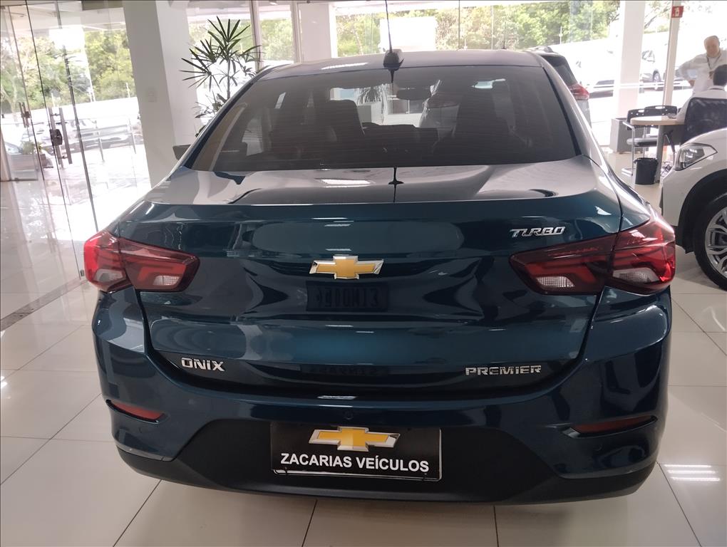 ONIX PLUS 1.0 TURBO FLEX PREMIER AUTOMÁTICO4