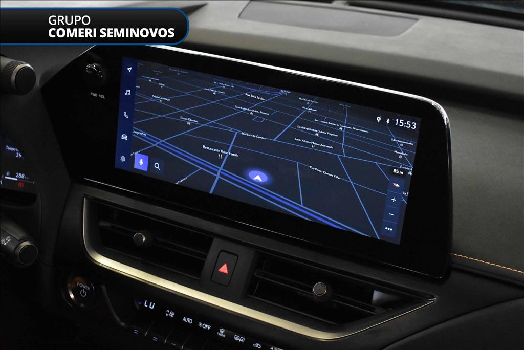 UX 300h 2.0 VVT-I HYBRID CVT14