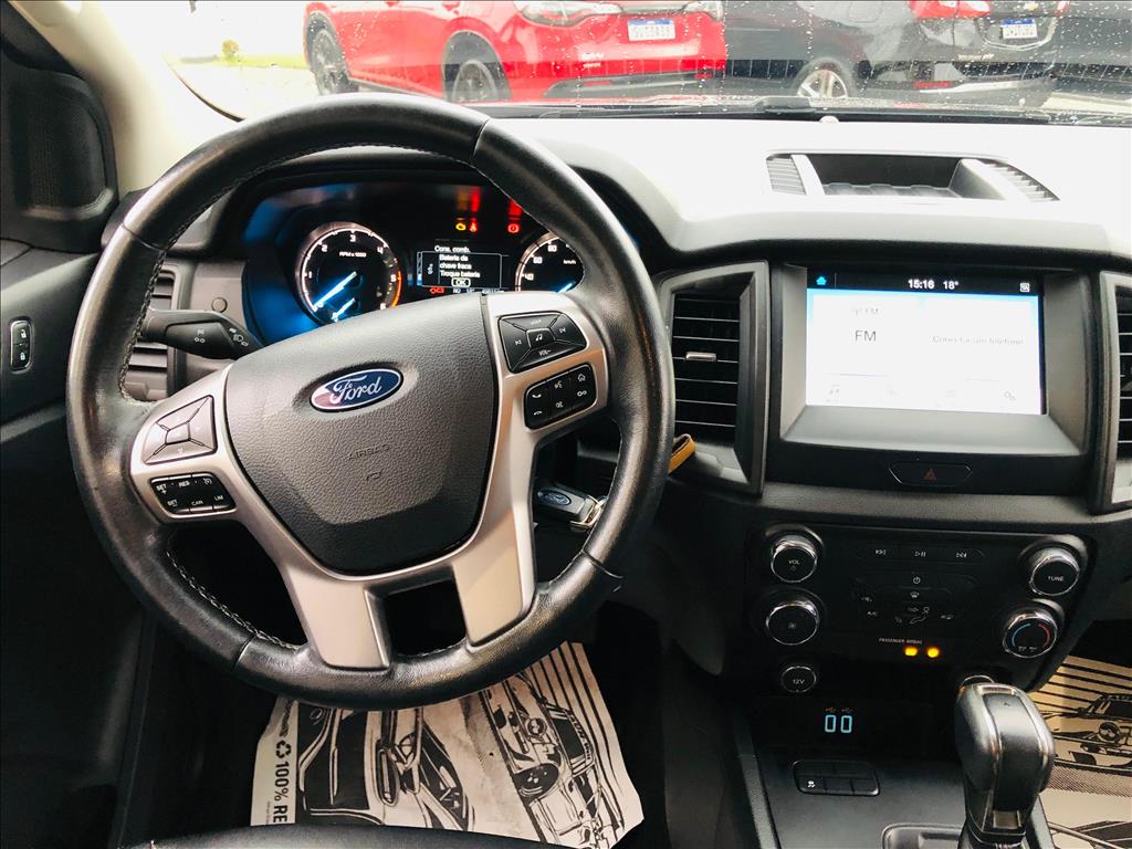 RANGER 2.2 BLACK 4X2 CD 16V DIESEL 4P AUTOMÁTICO10