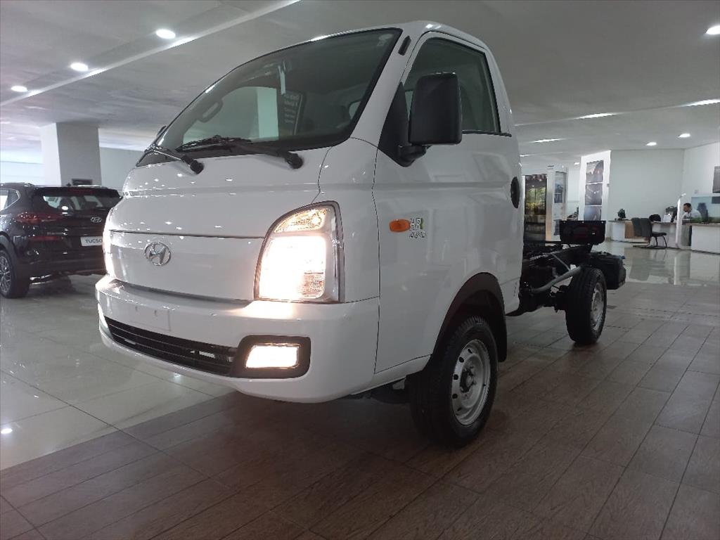 2.5 TURBO DIESEL CS 4WD MANUAL