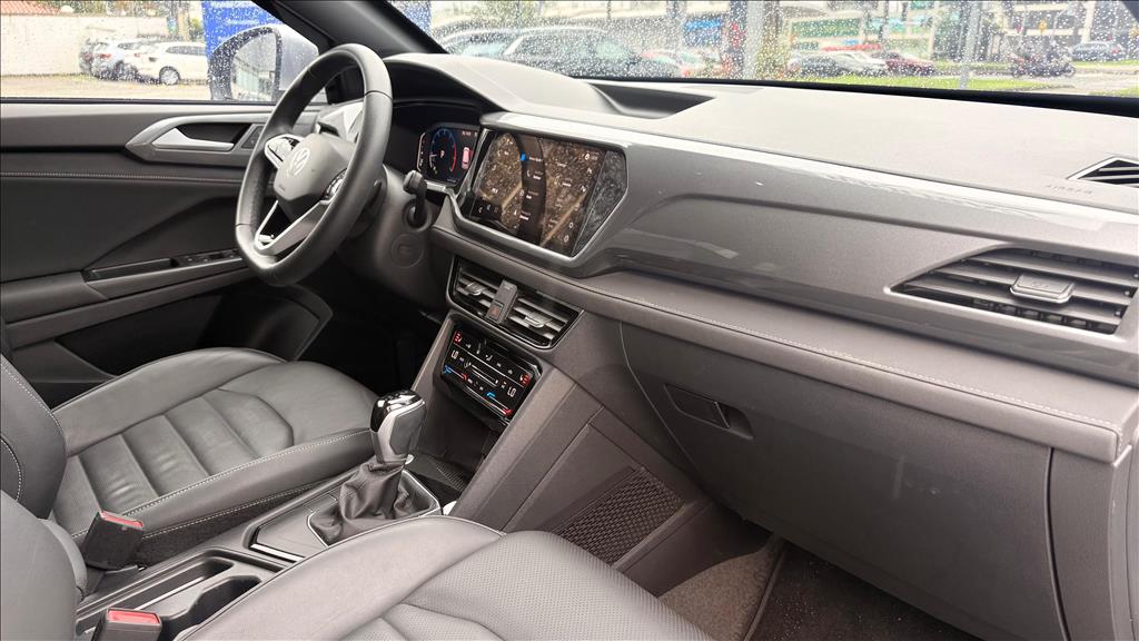 TAOS 1.4 250 TSI TOTAL FLEX HIGHLINE AUTOMÁTICO11