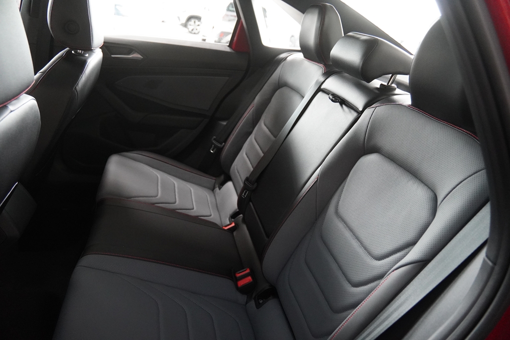 JETTA 2.0 350 TSI GASOLINA GLI DSG10