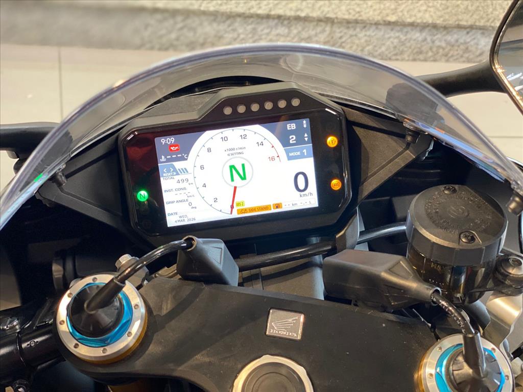 HONDA CBR foto 6