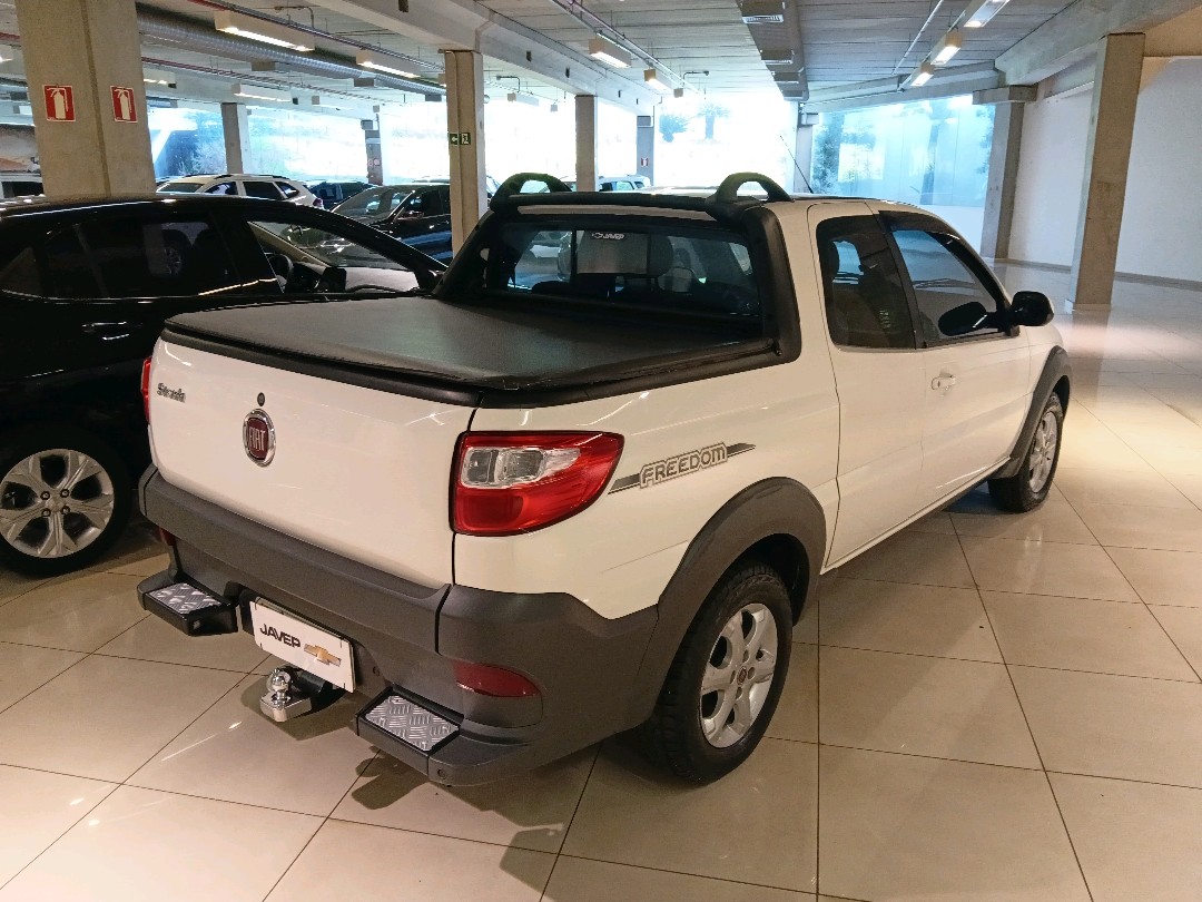 Fiat-STRADA-1.4 MPI FREEDOM CD 8V FLEX 3P MANUAL