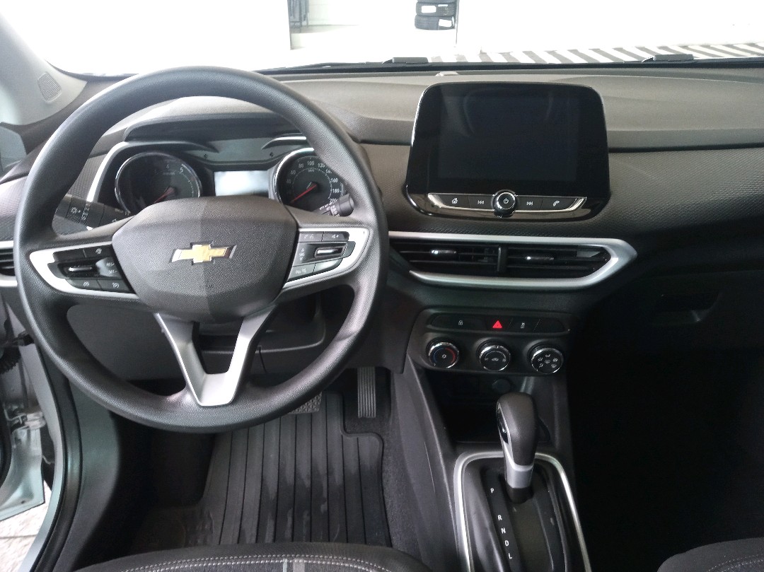 TRACKER 1.0 TURBO FLEX AUTOMÁTICO9