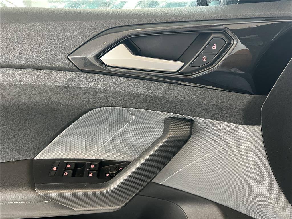 T-CROSS 1.0 200 TSI TOTAL FLEX COMFORTLINE AUTOMÁTICO17