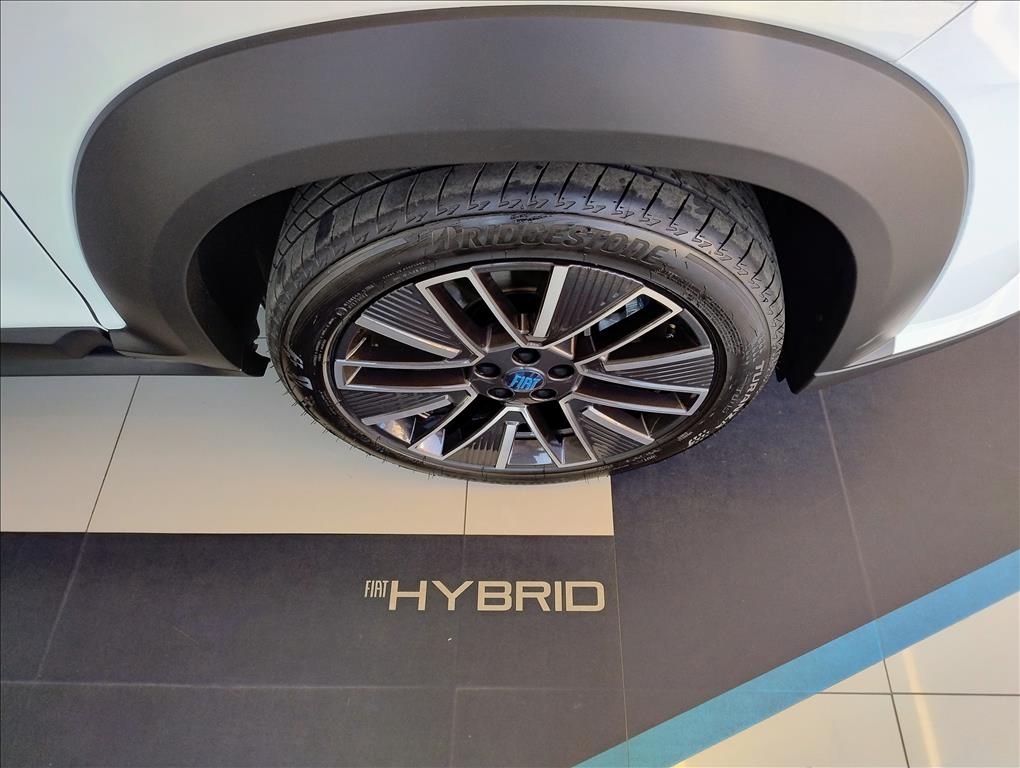 FASTBACK 1.0 TURBO 200 HYBRID AUDACE CVT
