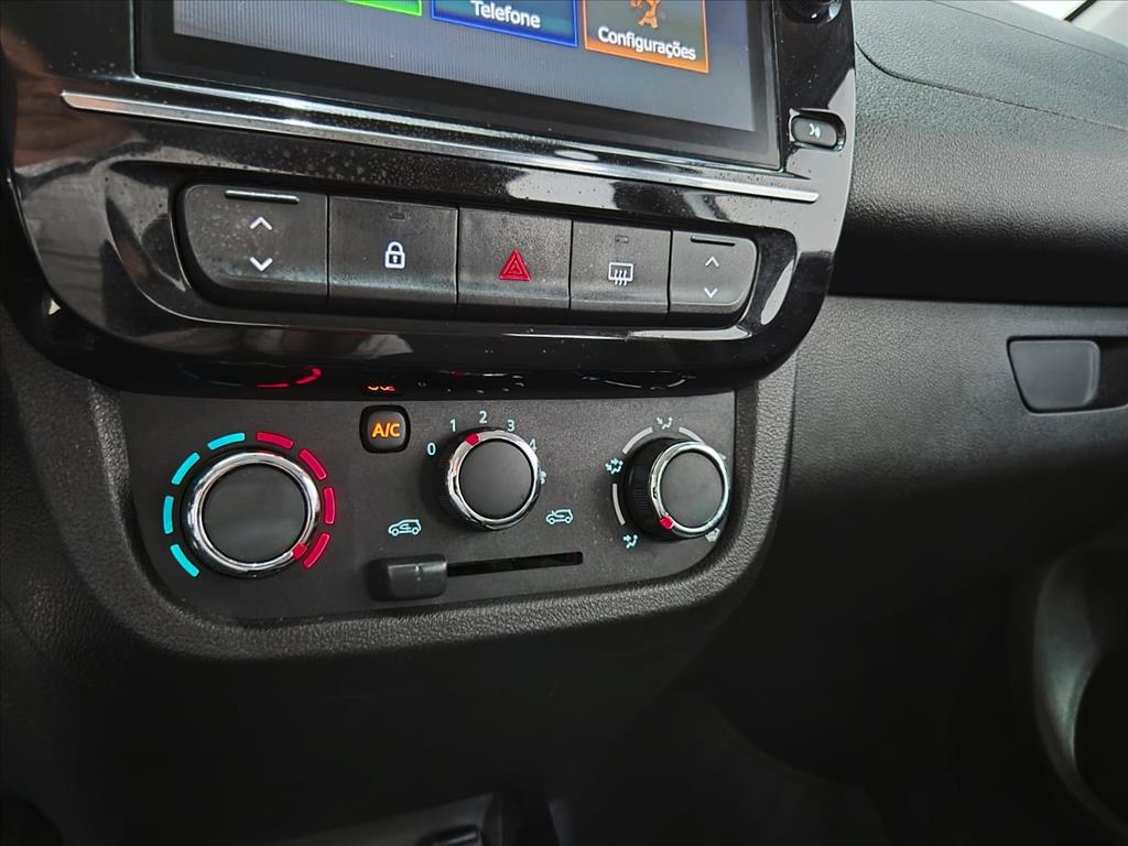 Renault-KWID-1.0 12V SCE FLEX OUTSIDER MANUAL