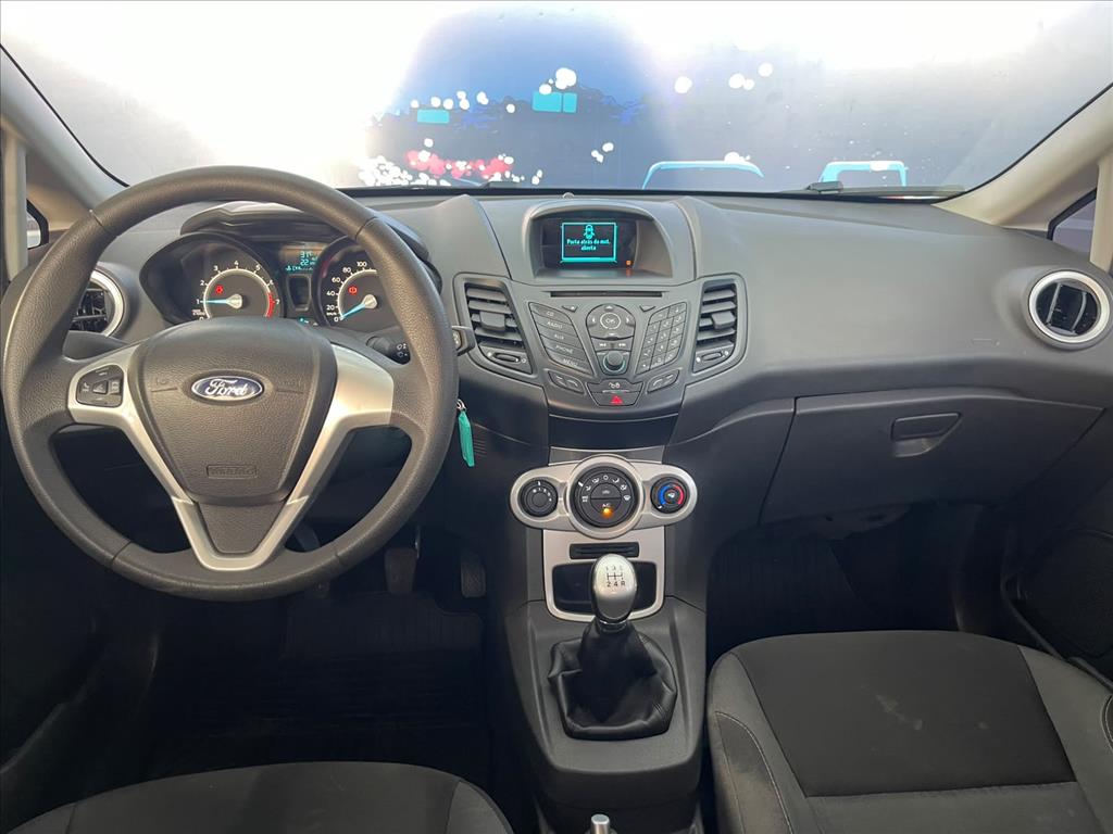 FIESTA 1.6 TI-VCT FLEX SE MANUAL7