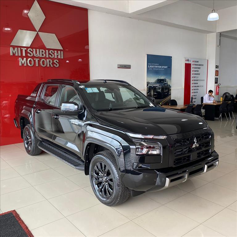 Mitsubishi-TRITON-2.4 BITURBO DIESEL CD KATANA 4X4 AUTOMÁTICO