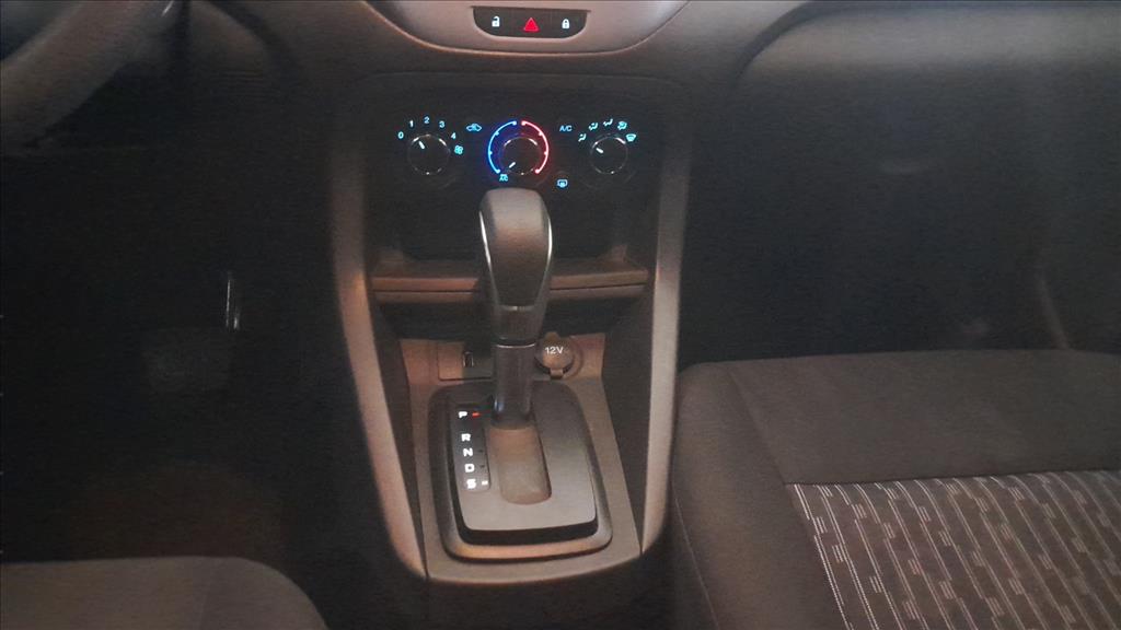 KA 1.5 TI-VCT FLEX SE PLUS MANUAL10