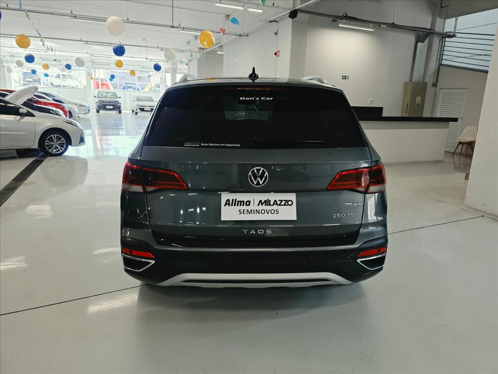 TAOS 1.4 250 TSI TOTAL FLEX HIGHLINE AUTOMÁTICO4