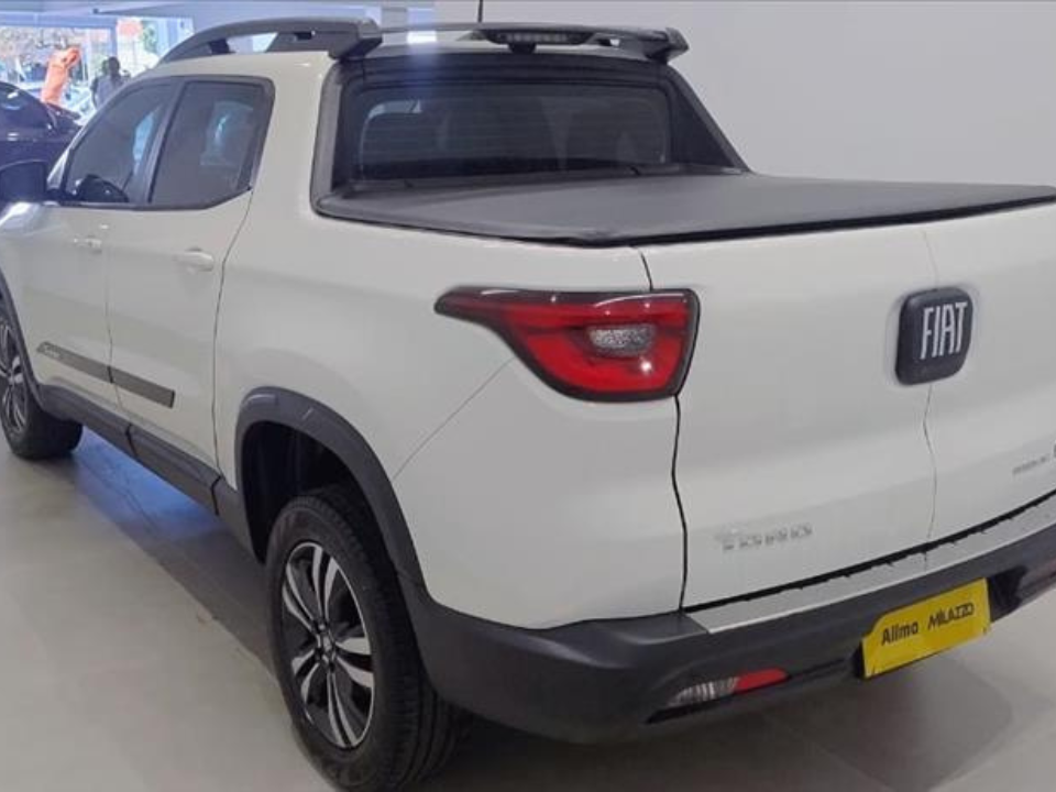 TORO 1.3 TURBO 270 FLEX FREEDOM AT65