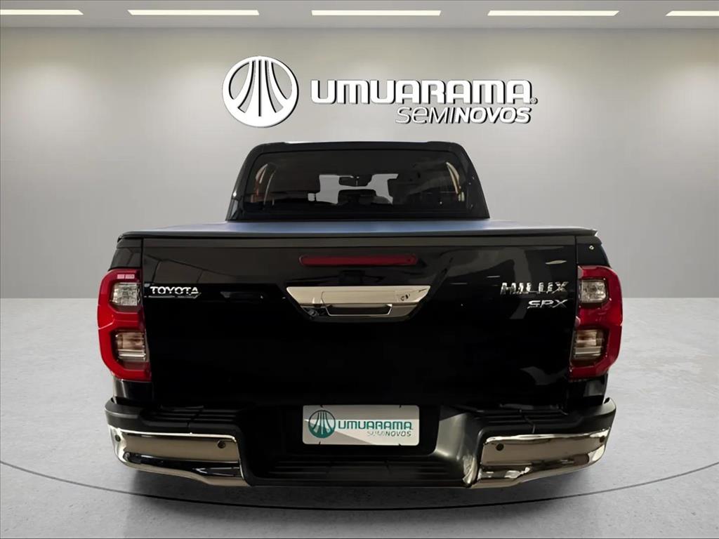 HILUX 2.8 D-4D TURBO DIESEL CD SRX 4X4 AUTOMÁTICO3