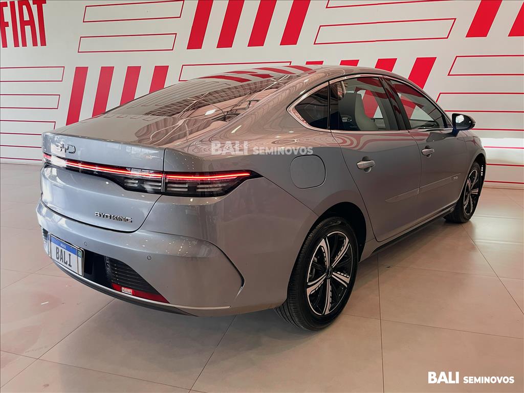 KING 1.5 DM-I PHEV GS AUTOMÁTICO3